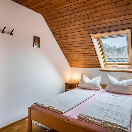 Adlerhorst * ساسباشفالدن